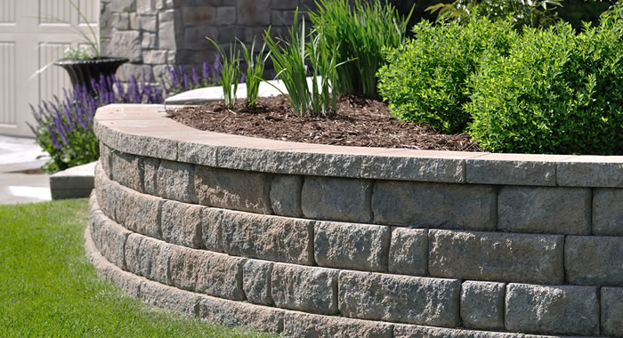 Retaining Wall Builder and Construction